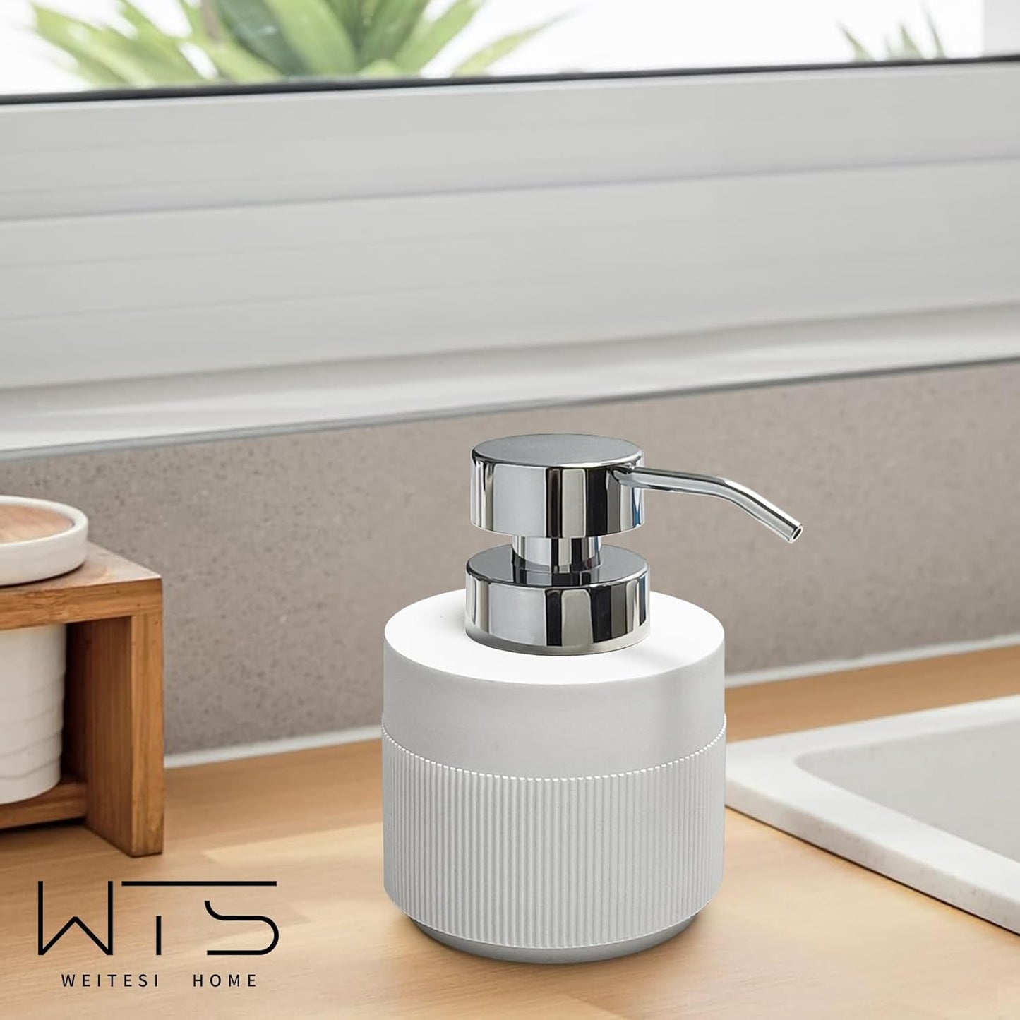 Resin Soap Dispenser for Bathroom, Hand Lotion Liquid Dispenser Easy-to-Press with Reusable Plastic Pump for Shampoo Bathroom Kitchen Countertop Anti-Slip Rust-Proof 12.5 oz White