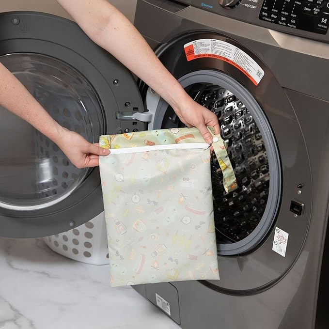 Bumkins Waterproof Wet Bag for Baby, Travel, Swim Suit, Cloth Diapers, Pump Parts, Pool, Beach, Gym Clothes, Toiletry, Hook to Stroller, Daycare, Zipper Reusable Wetdry Packing Pouch, Camp Gear Green