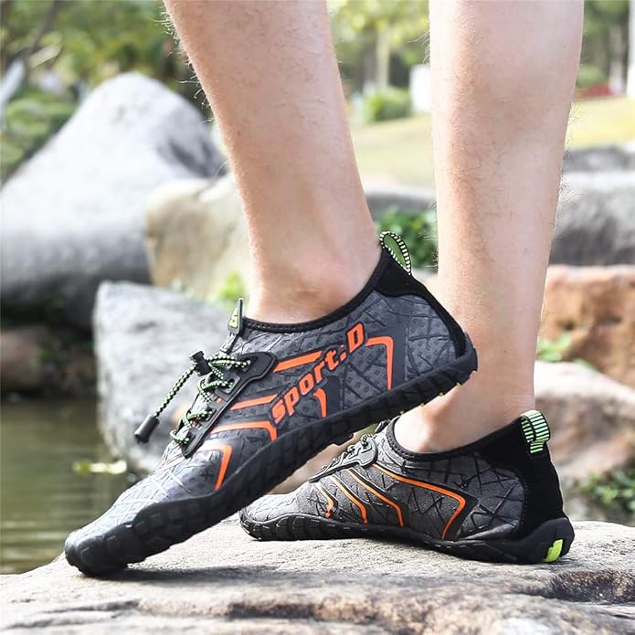 UBFEN Water Shoes Aqua Swim Shoes Mens Womens Beach Sports Quick Dry Barefoot for Boating Fishing Diving Surfing