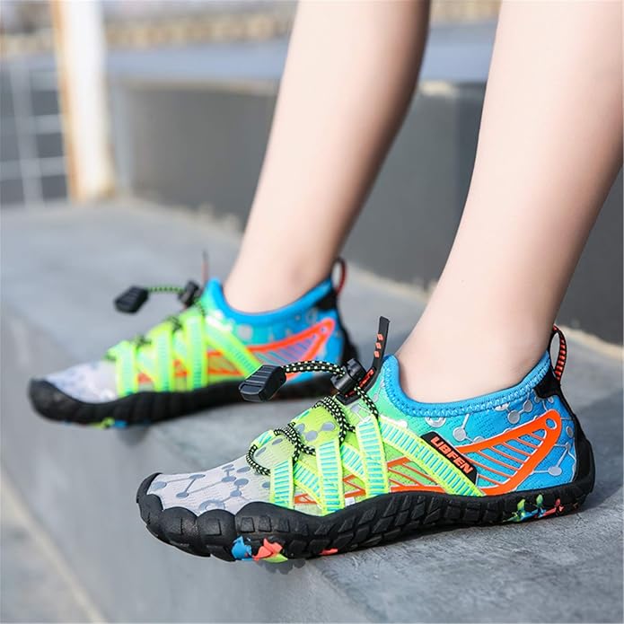 UBFEN Water Shoes for Kids Boys Girls Aqua Socks Barefoot Beach Sports Swim Pool Quick Dry Lightweight Toddler Little Big Kid