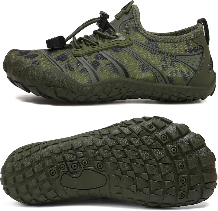 UBFEN Water Shoes for Kids Boys Girls Aqua Socks Barefoot Beach Sports Swim Pool Quick Dry Lightweight Toddler Little Big Kid