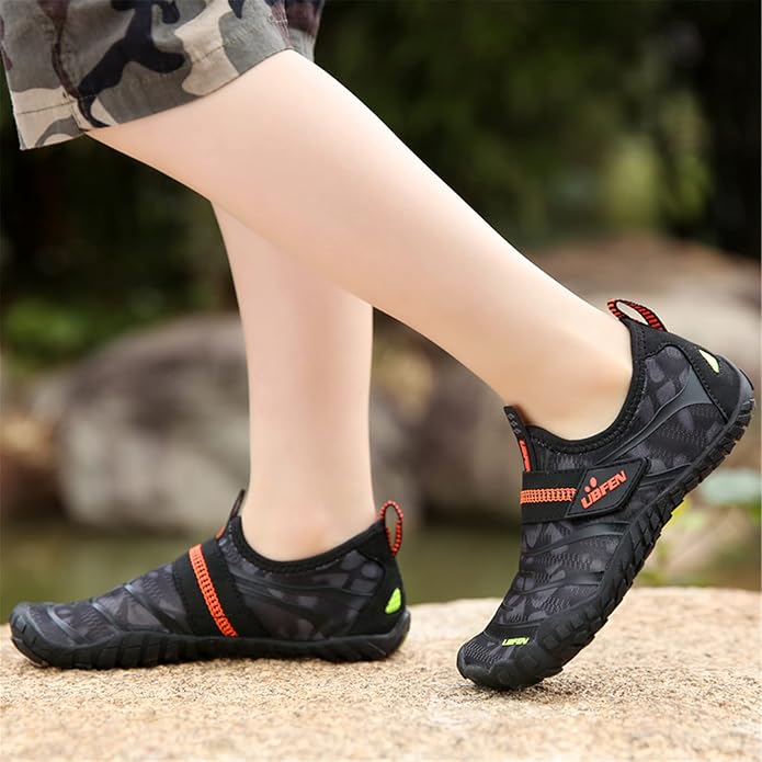 UBFEN Water Shoes for Kids Boys Girls Aqua Socks Barefoot Beach Sports Swim Pool Quick Dry Lightweight Toddler Little Big Kid