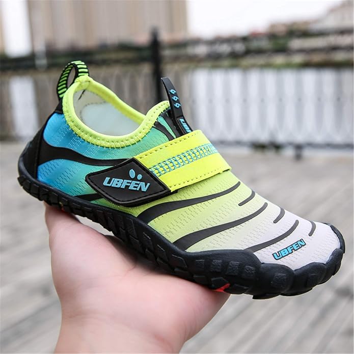 UBFEN Water Shoes for Kids Boys Girls Aqua Socks Barefoot Beach Sports Swim Pool Quick Dry Lightweight Toddler Little Big Kid