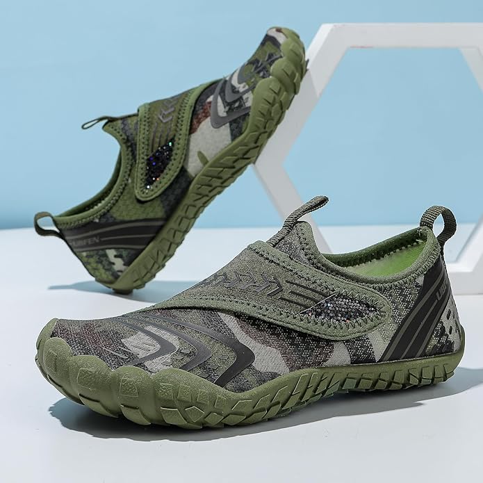 UBFEN Water Shoes for Kids Boys Girls Aqua Socks Barefoot Beach Sports Swim Pool Quick Dry Lightweight Toddler Little Big Kid