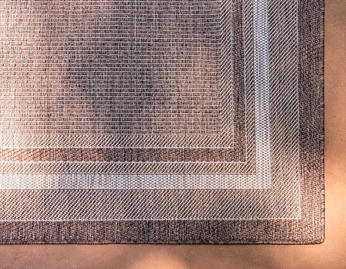 Unique Loom Outdoor Border Collection Area Rug - Soft Border (8' x 11' 4" Rectangle, Brown/ Ivory)