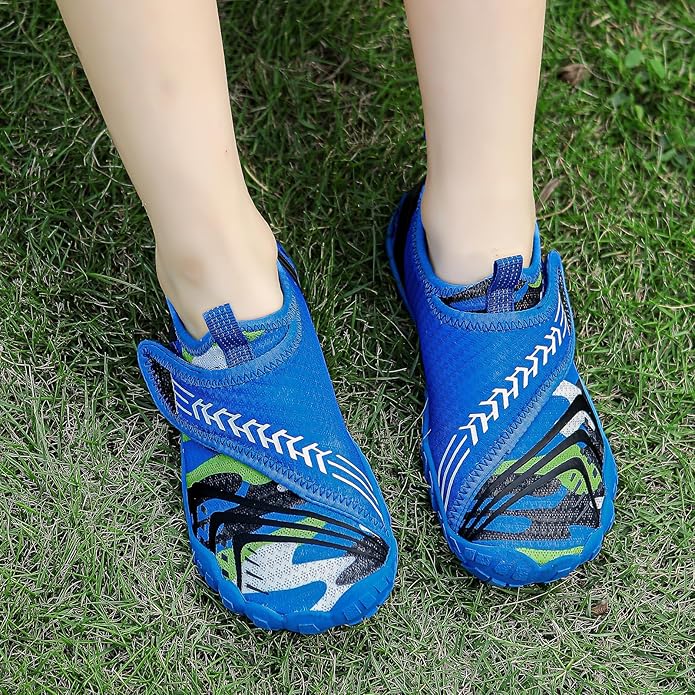 UBFEN Water Shoes for Kids Boys Girls Aqua Socks Barefoot Beach Sports Swim Pool Quick Dry Lightweight Toddler Little Big Kid