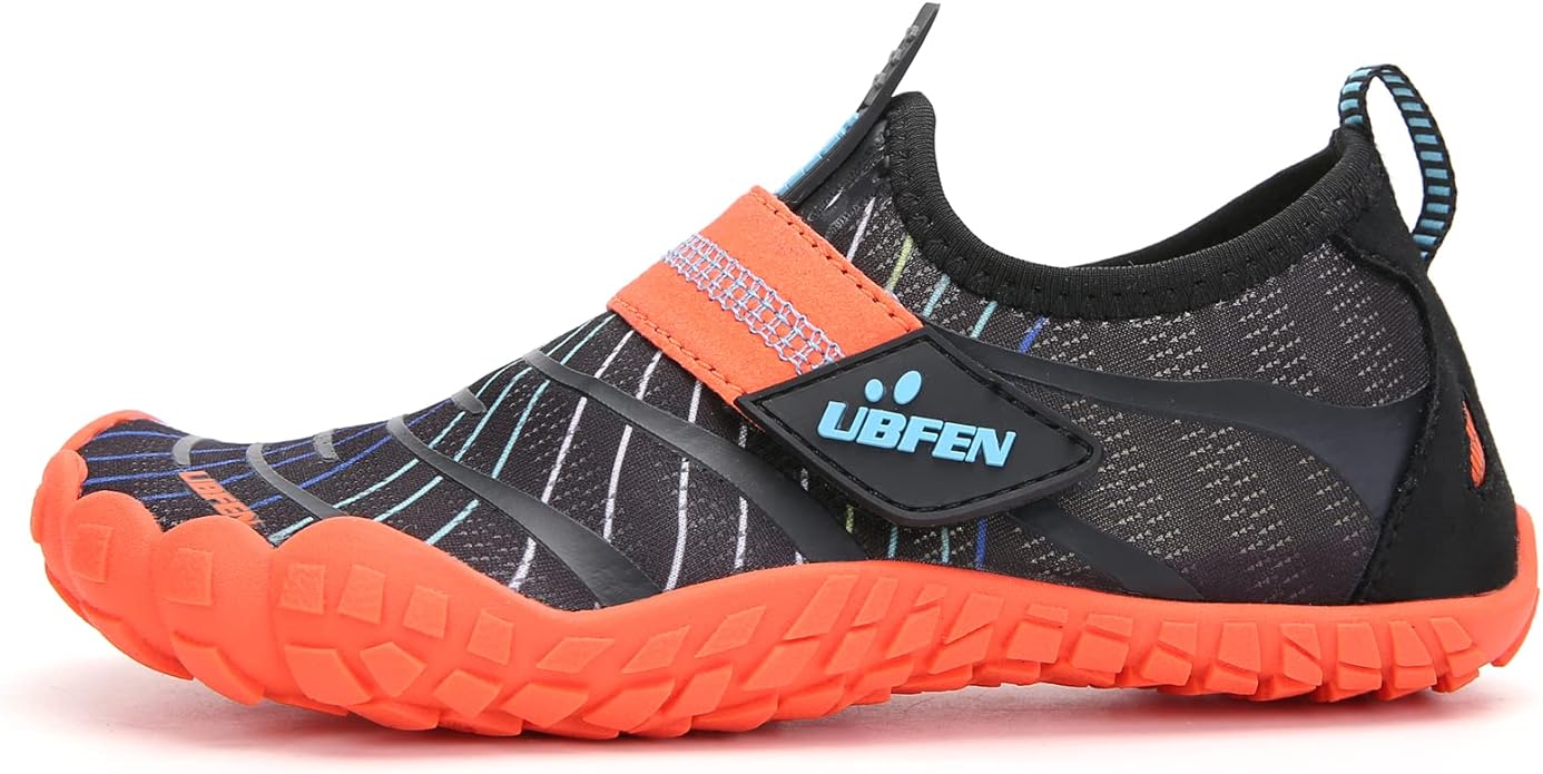 UBFEN Water Shoes for Kids Boys Girls Aqua Socks Barefoot Beach Sports Swim Pool Quick Dry Lightweight Toddler Little Big Kid