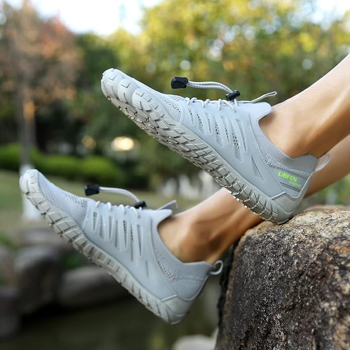 UBFEN Water Shoes Aqua Swim Shoes Mens Womens Beach Sports Quick Dry Barefoot for Boating Fishing Diving Surfing