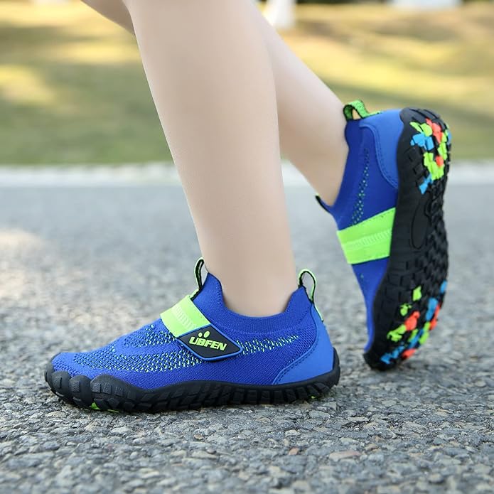 UBFEN Water Shoes for Kids Boys Girls Aqua Socks Barefoot Beach Sports Swim Pool Quick Dry Lightweight Toddler Little Big Kid