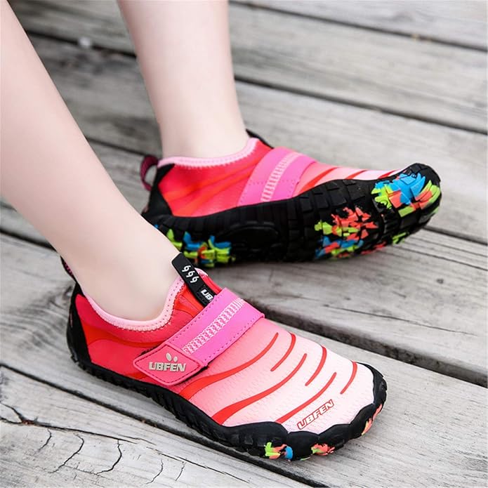 UBFEN Water Shoes for Kids Boys Girls Aqua Socks Barefoot Beach Sports Swim Pool Quick Dry Lightweight Toddler Little Big Kid