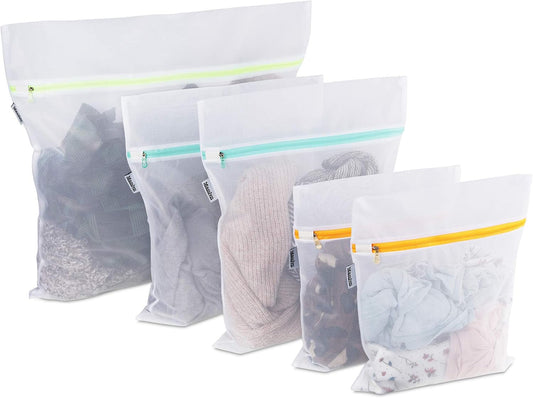 Mesh Laundry Bag for Delicates, Wash Bag for Underwear and Lingerie, Makeup Organizer Bag (1 Large, 2 Medium, 2 Small)