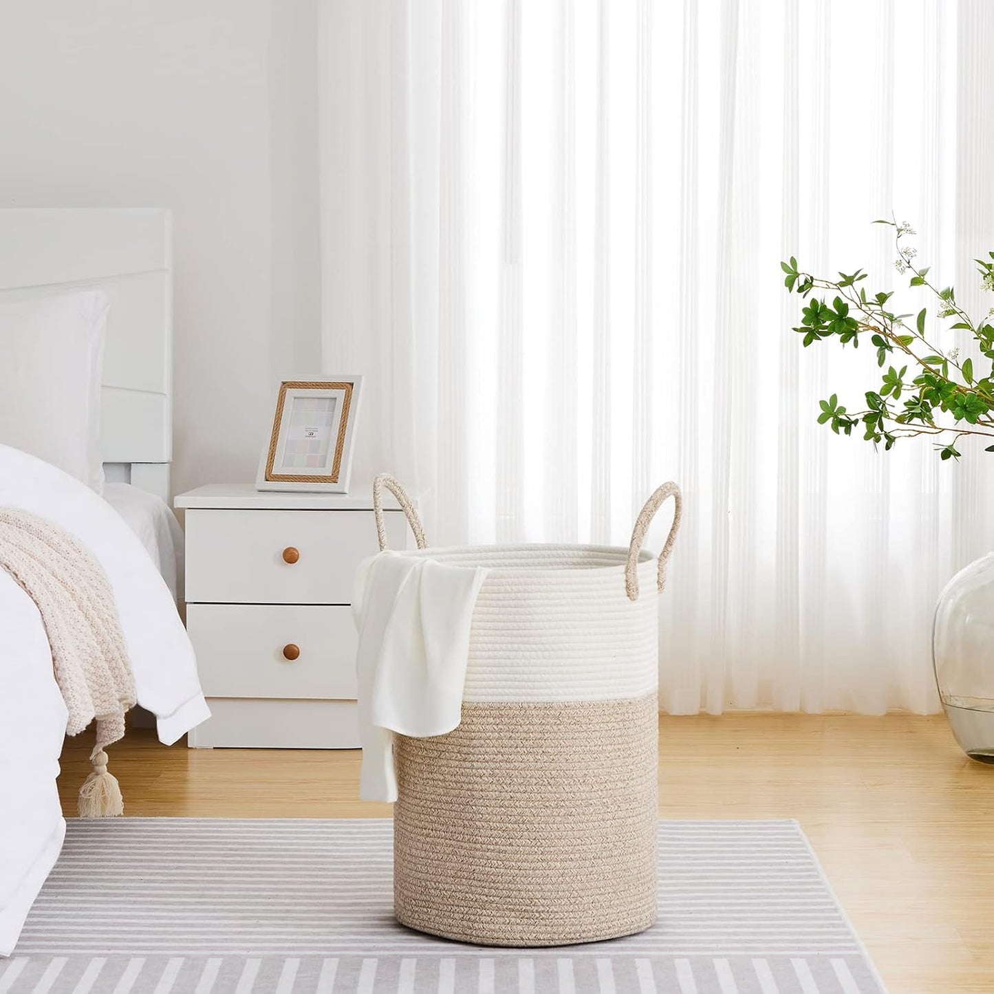 VIPOSCO Large Laundry Hamper, Tall Woven Rope Storage Basket for Blanket, Toys, Dirty Clothes in Living Room, Bathroom, Bedroom - 58L White & Brown