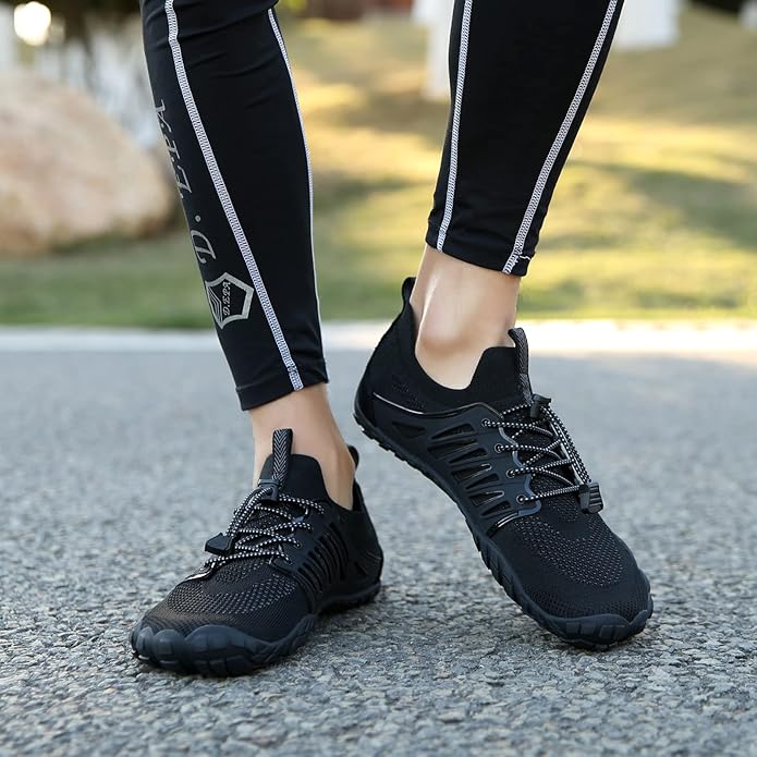 UBFEN Water Shoes Aqua Swim Shoes Mens Womens Beach Sports Quick Dry Barefoot for Boating Fishing Diving Surfing