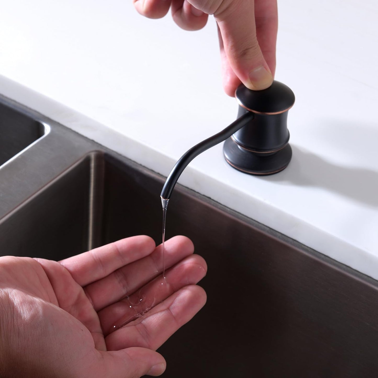 Delle Rosa Soap Dispenser, Liquid Soap Dispensers for Kitchen Sink, Brass Head Kitchen Sink Soap Dispenser Soap or Lotion Pump Dispenser Oil Rubbed Bronze, 11oz/320ml