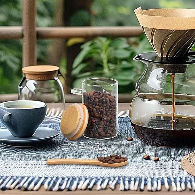 ComSaf Spice Jars with Spoon 8 oz 6Pack, Small Spice Containers Starter Set, Glass Seasoning Jars with Labels, Round Seasoning Containers for Salt, Pepper, Chili Powder, Sugar, Loose Tea Storage