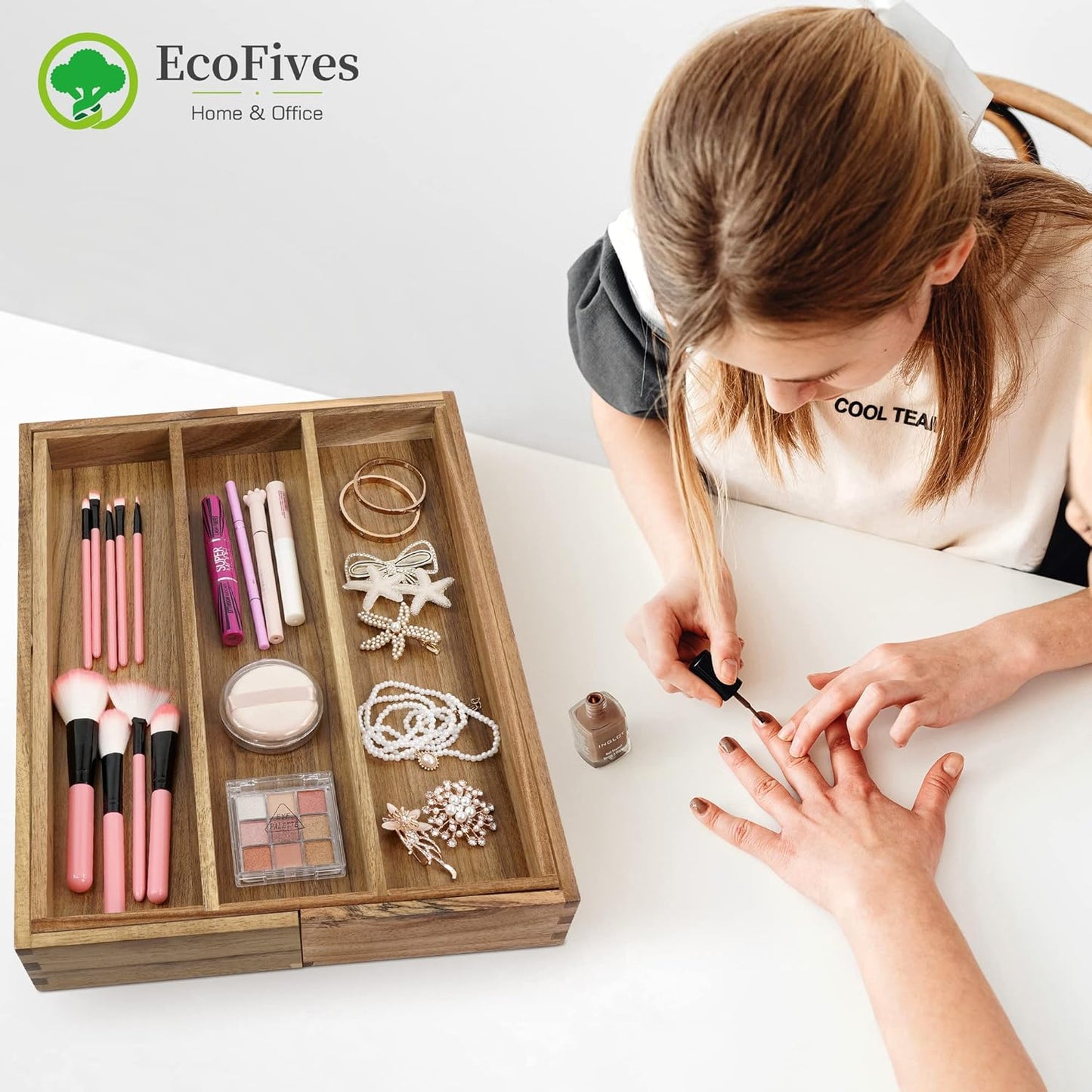 Luxury Acacia Silverware Organizer -Kitchen Drawer Organizer - Utensil Holder and Cutlery Organizer with Grooved Drawer Dividers for Flatware and Kitchen Utensils (5 Slot)